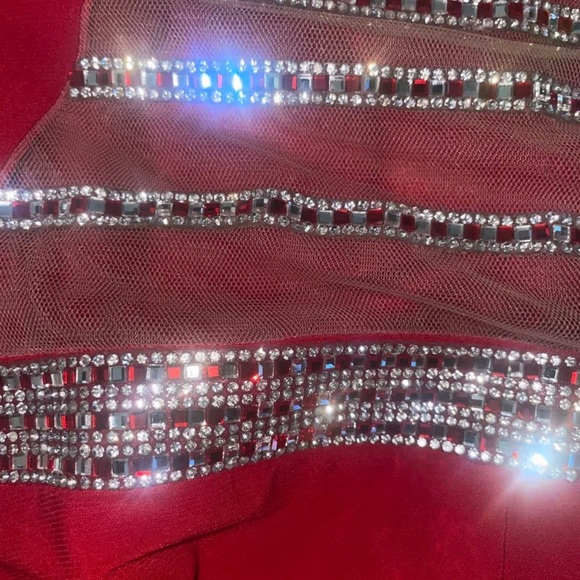 Madison James red prom dress - Picture 5 of 10